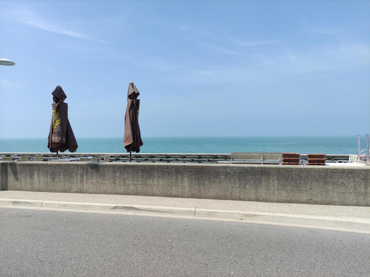 Au Point De Vue : Appartement Face A La Mer. Veulettes-sur-Mer Εξωτερικό φωτογραφία